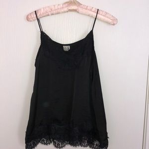 🌞Paper Crane Black camisole w/lace trim SZ M NWT